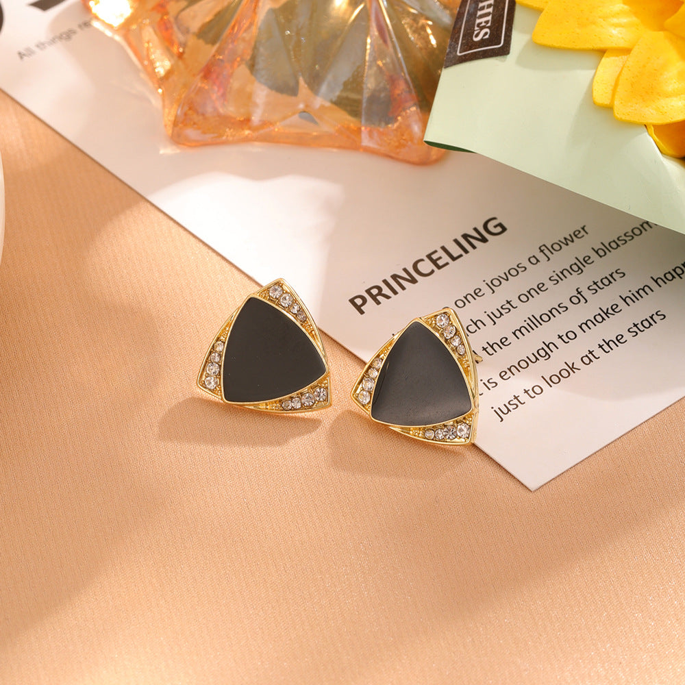 Women's Elegant Pearl High Sense Love Heart Earrings