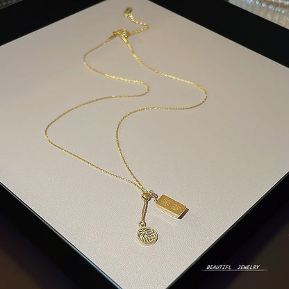 Women's Gold Brick Pendant Pull-out Clavicle Chain Titanium Necklaces