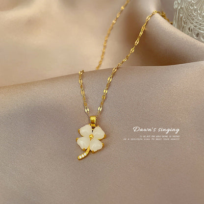 Four-leaf Flower Female Niche Design Simple Necklaces