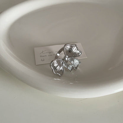 Women's Bow Design Sense Niche Retro Personality Rings