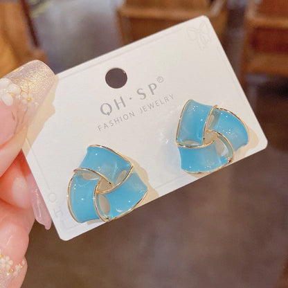 Affordable Luxury Fashion Temperament Ear Clip Earrings