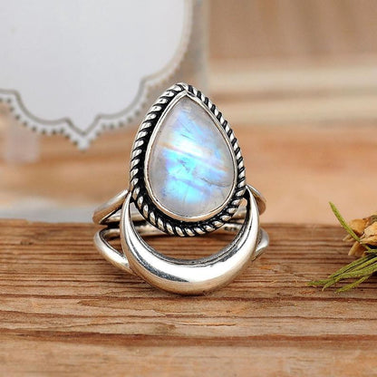 Moonstone Vintage Creative Water Drop Crescent Rings
