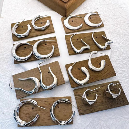 Light Luxury Sense Minority Design Cold Earrings