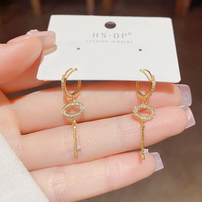 Affordable Luxury Fashion Temperament Ear Clip Earrings