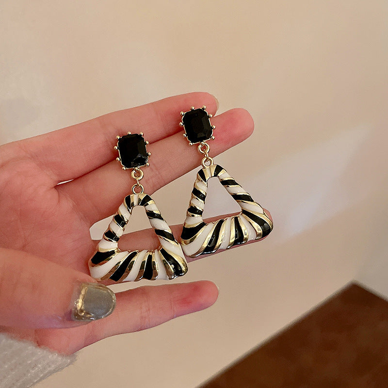 Geometry Black And White Striped Fashion Earrings