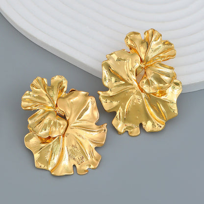 Alloy Flower Female Trend Exaggerated Metal Earrings