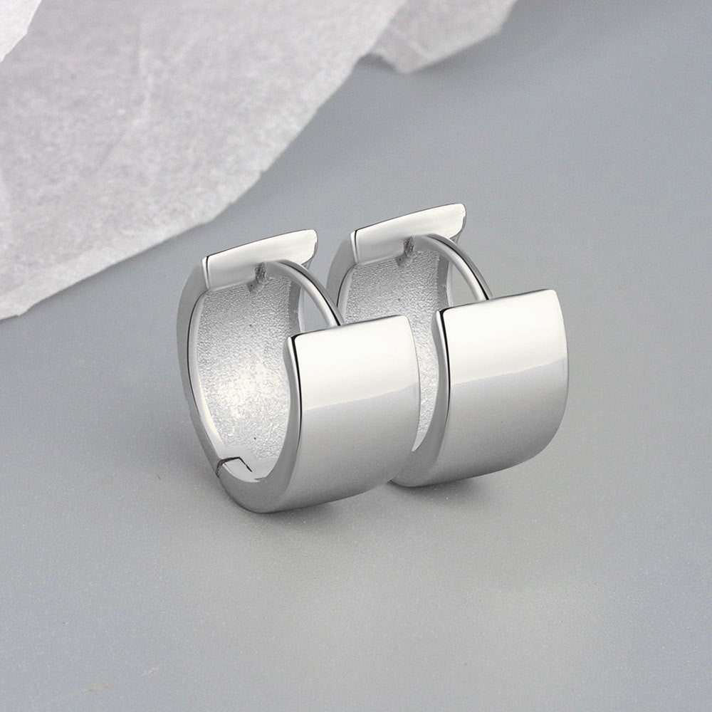 Women's Gold Glossy Circle Shape Personalized Ear Earrings