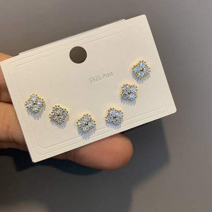 Popular Small Earings One Card Three Earrings