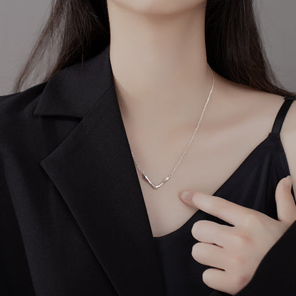 Women's Light Luxury Advanced Design Sense Simple Niche Necklaces