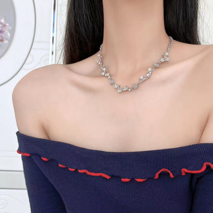 Texture Pattern Moonstone Female Design Special Necklaces