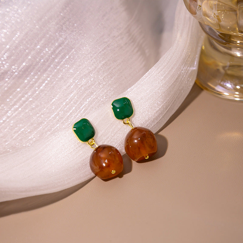 Needle Caramel Milk Tea Acrylic Contrast Rings