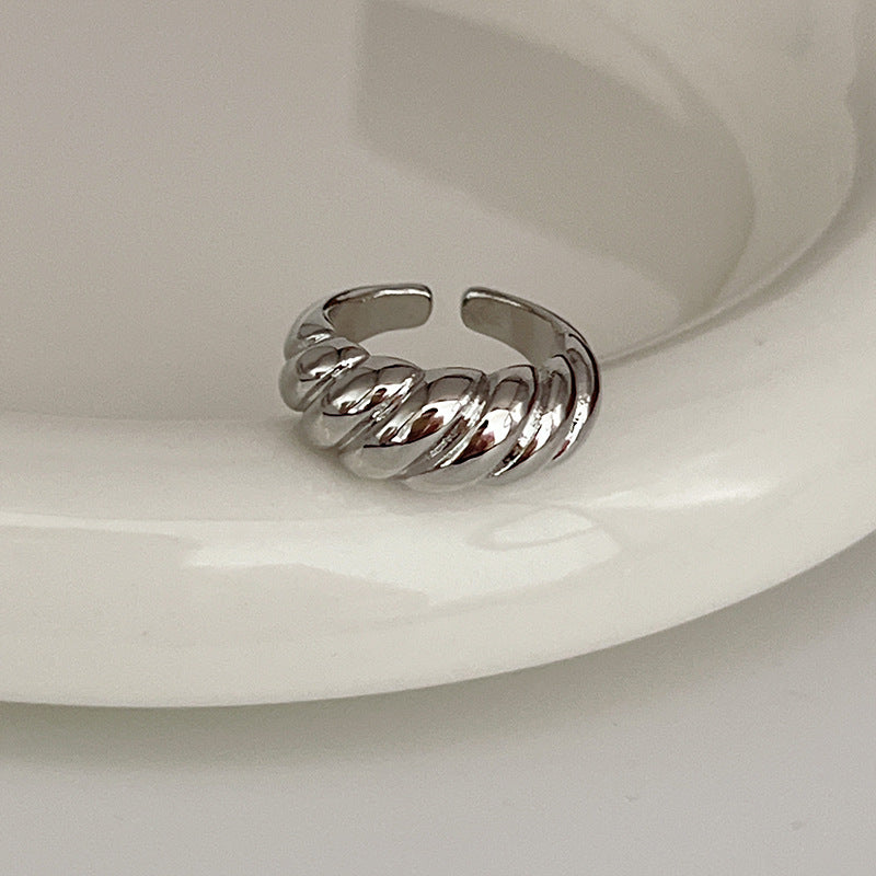 Sier Female Design Light Luxury Index Rings