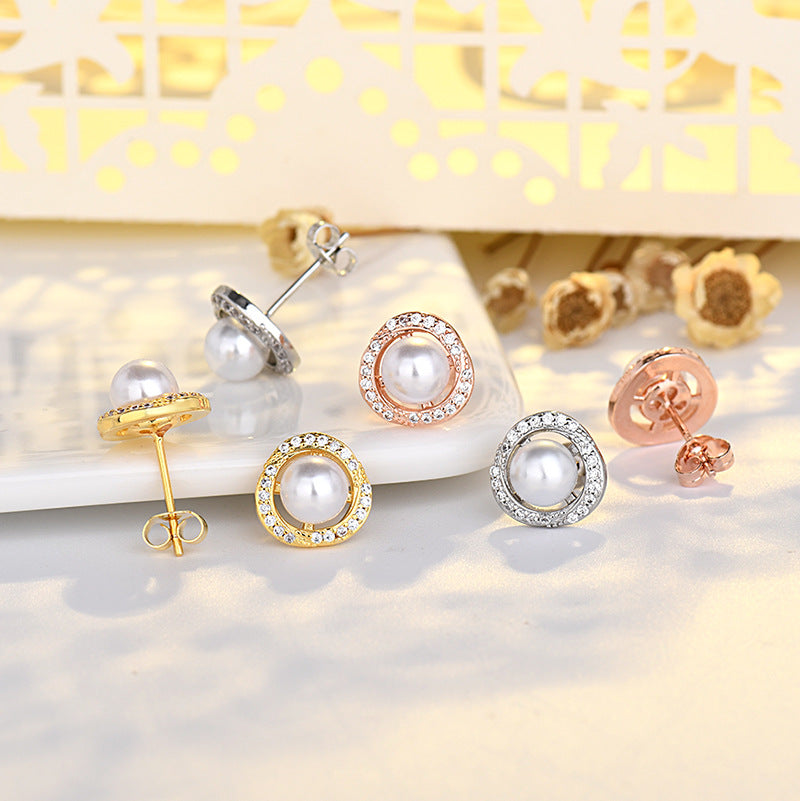 Women's High-grade Simple Temperament Winding Pearl Korean Earrings