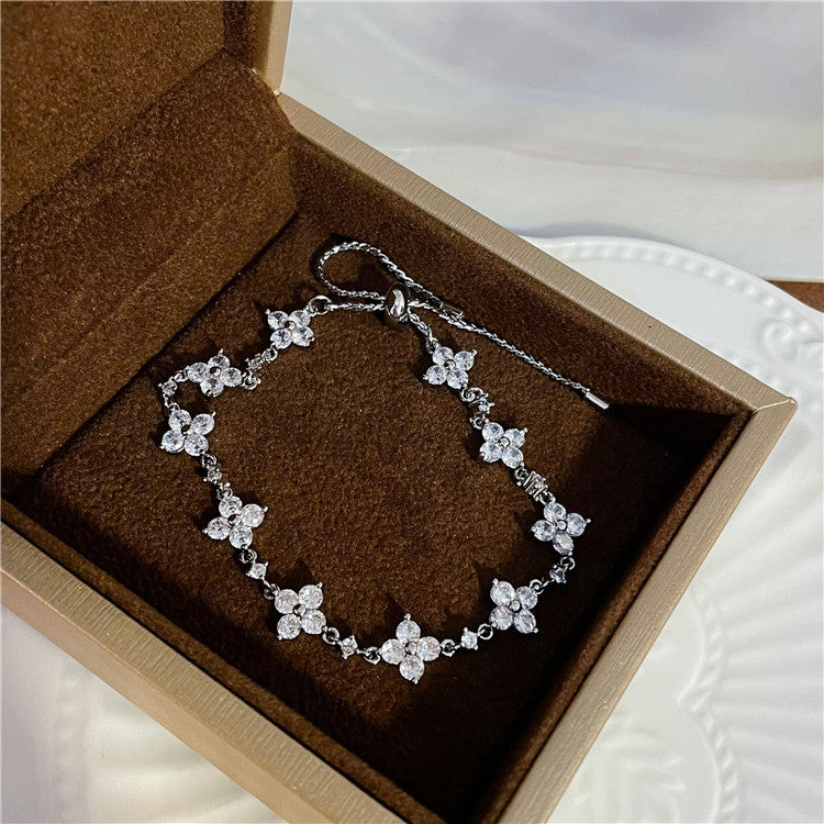 Series Stars Design Light Luxury Girlfriends Bracelets