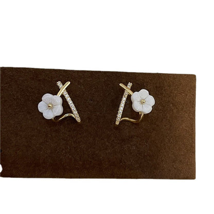 Women's Compact Mini Flower Shell For Trendy Temperament Earrings