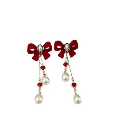 Women's Retro Black And White Camellia Light Earrings