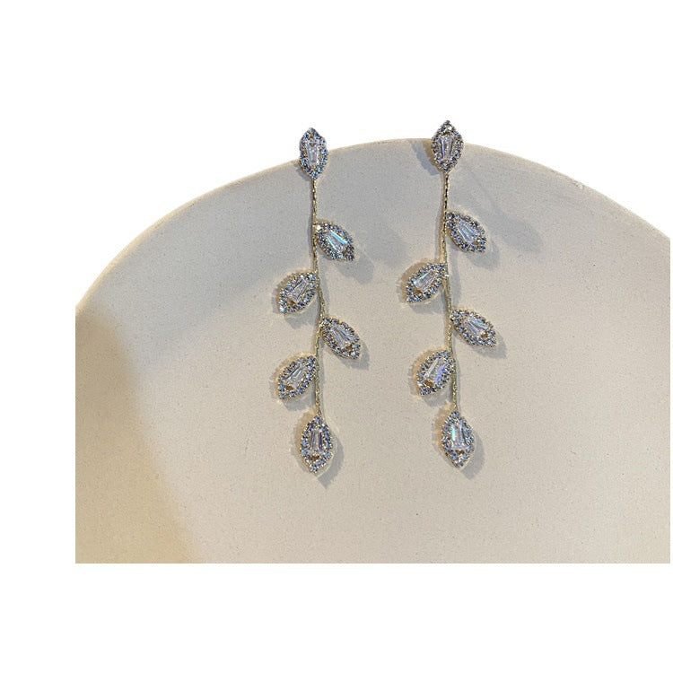 Ear Light Luxury High Sense Temperamental Earrings