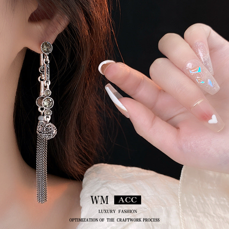 Women's Ball Tassel Long Minority Eardrops Temperament Entry Earrings