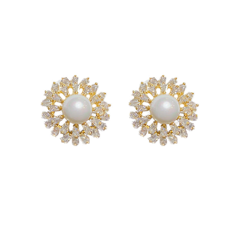 Women's Luxury Fashion Snowflake Pearl Sier Needle Unique Earrings