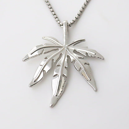 Women's & Men's Maple Leaf-shaped Accessories Street And Hip Necklaces