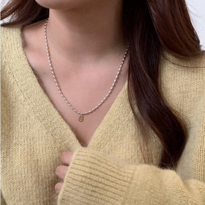 Women's Letter Light Luxury Minority Style Sier Sweater Clavicle Chain Necklaces