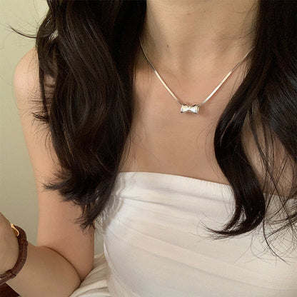 Women's Metal Design Sense Niche Retro Personality Necklaces