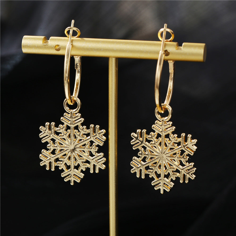 Women's Christmas Simple Hollow Snowflake Gift For Earrings