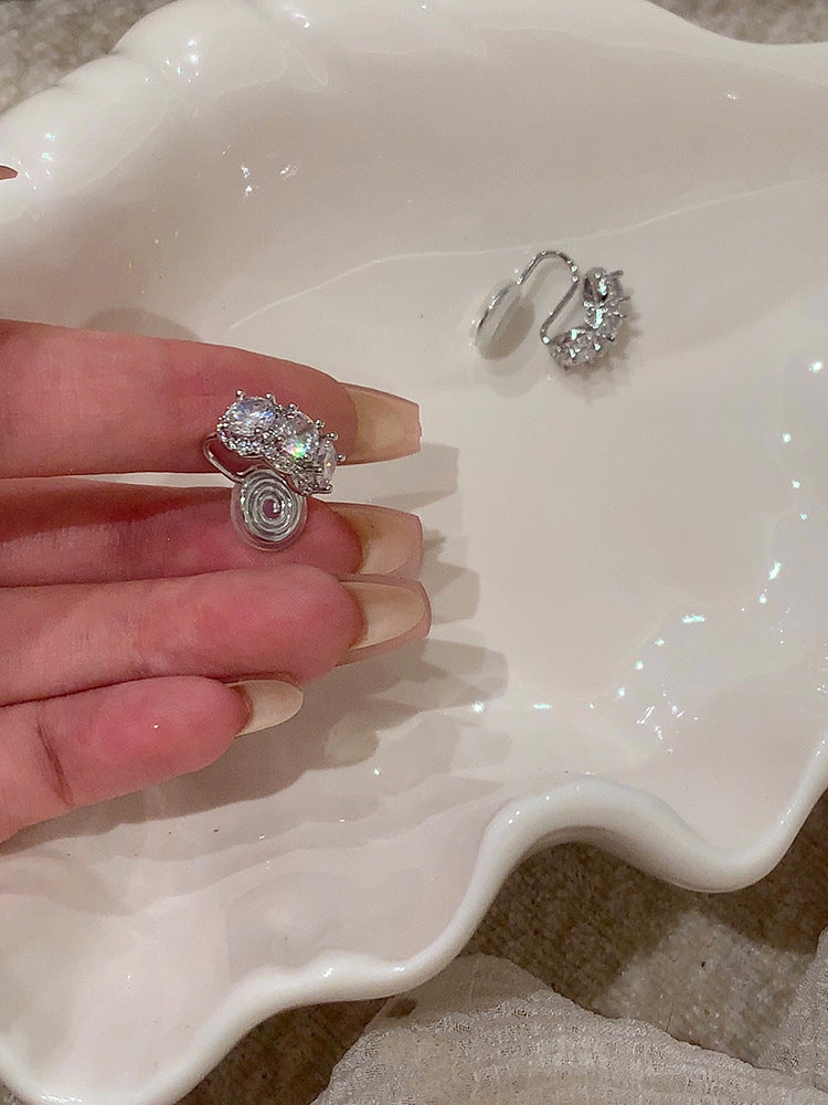 Luxury Minority High-grade Female Without Piercing Mosquito Earrings