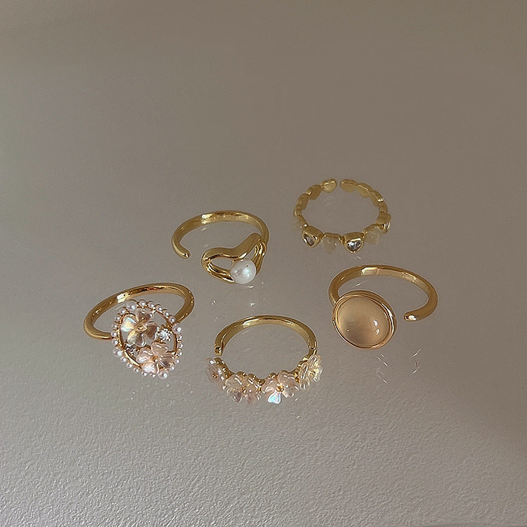 Style Vintage Shell Flowers Open-end Pearl Suit Rings