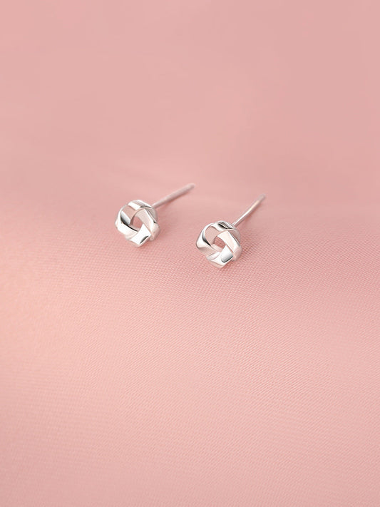 Women's Mobius Sier Needle Simple Fashion Mini Earrings