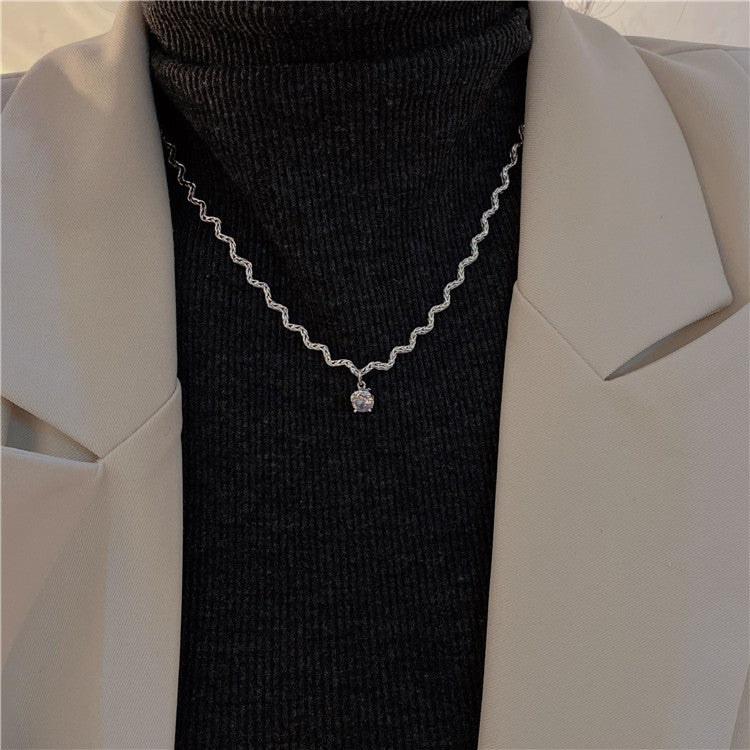 Women's Shiny Diamond Pendant High-grade Wave Design Necklaces