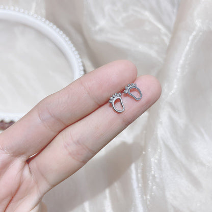 Sier Female Simple And Compact Delicate Earrings