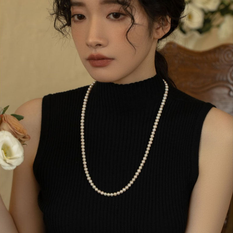 Women's Strong Light Natural Freshwater Pearl High Sense Sweater Chain Necklaces