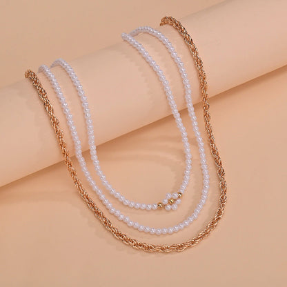 Women's Ornament Personality Pearl Flower Chain Elegant Necklaces