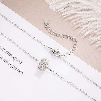 Women's Slim Waist Cold Clavicle Simple Design Senior Necklaces