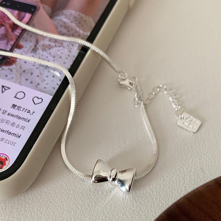 Women's Metal Design Sense Niche Retro Personality Necklaces