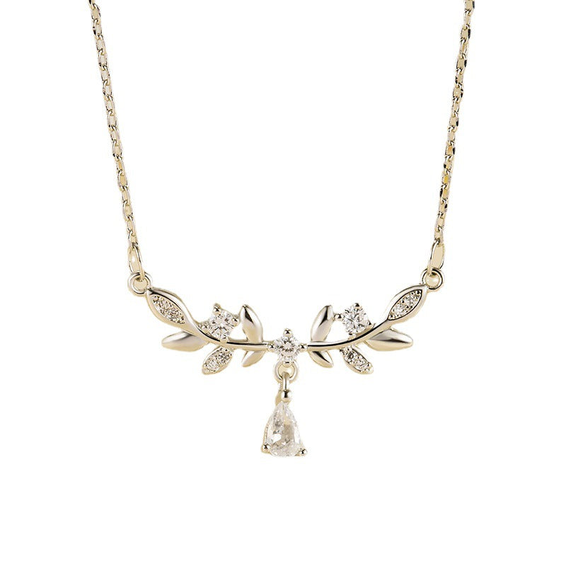 Luxury Minority Senior Cold Wind Leaves Water Drop Clavicle Necklaces
