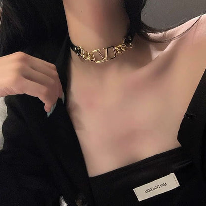 Women's Light Luxury Minority Design Collar Necklaces