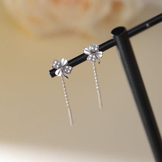 Women's Sier Clover Fashionable Ear Design High Rings