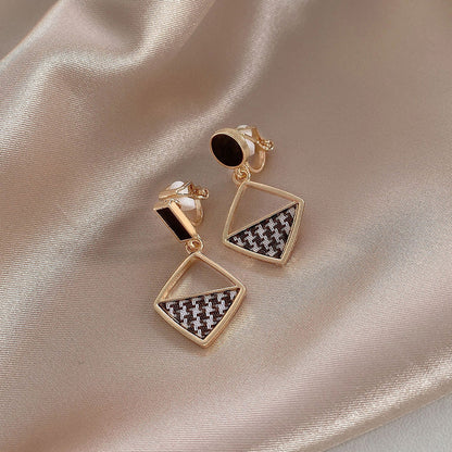 Women's High-grade Ear Fashionable Long Elegant Earrings