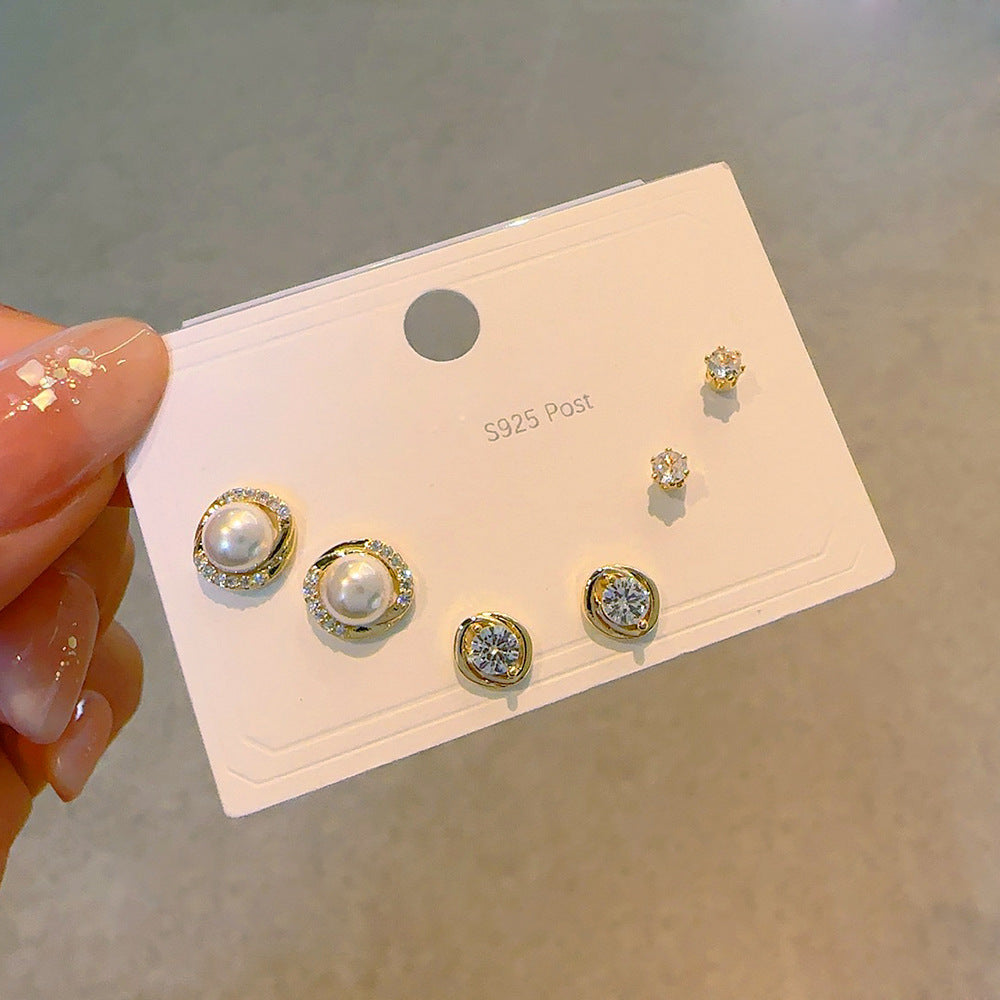 Women's Needle One Card Three Creative Matching Earrings