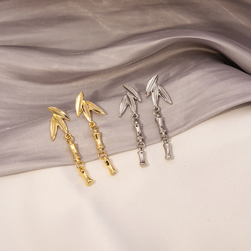 Leaf Metal Ear Fashion Commuter Tassel Earrings