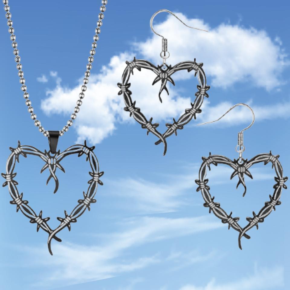 Fashion Gothic Sier Heart-shaped And Set Necklaces