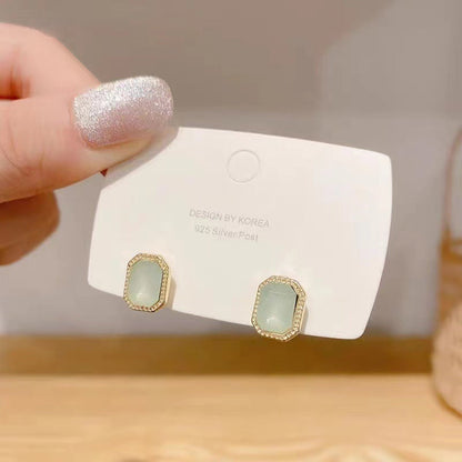 Women's Elegant Pearl High Sense Love Heart Earrings