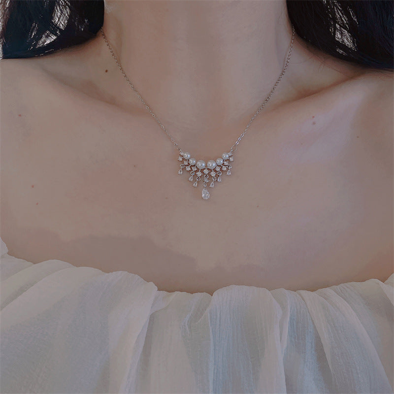 Women's Luxury Fashion Water Drop Zircon Imitation Necklaces