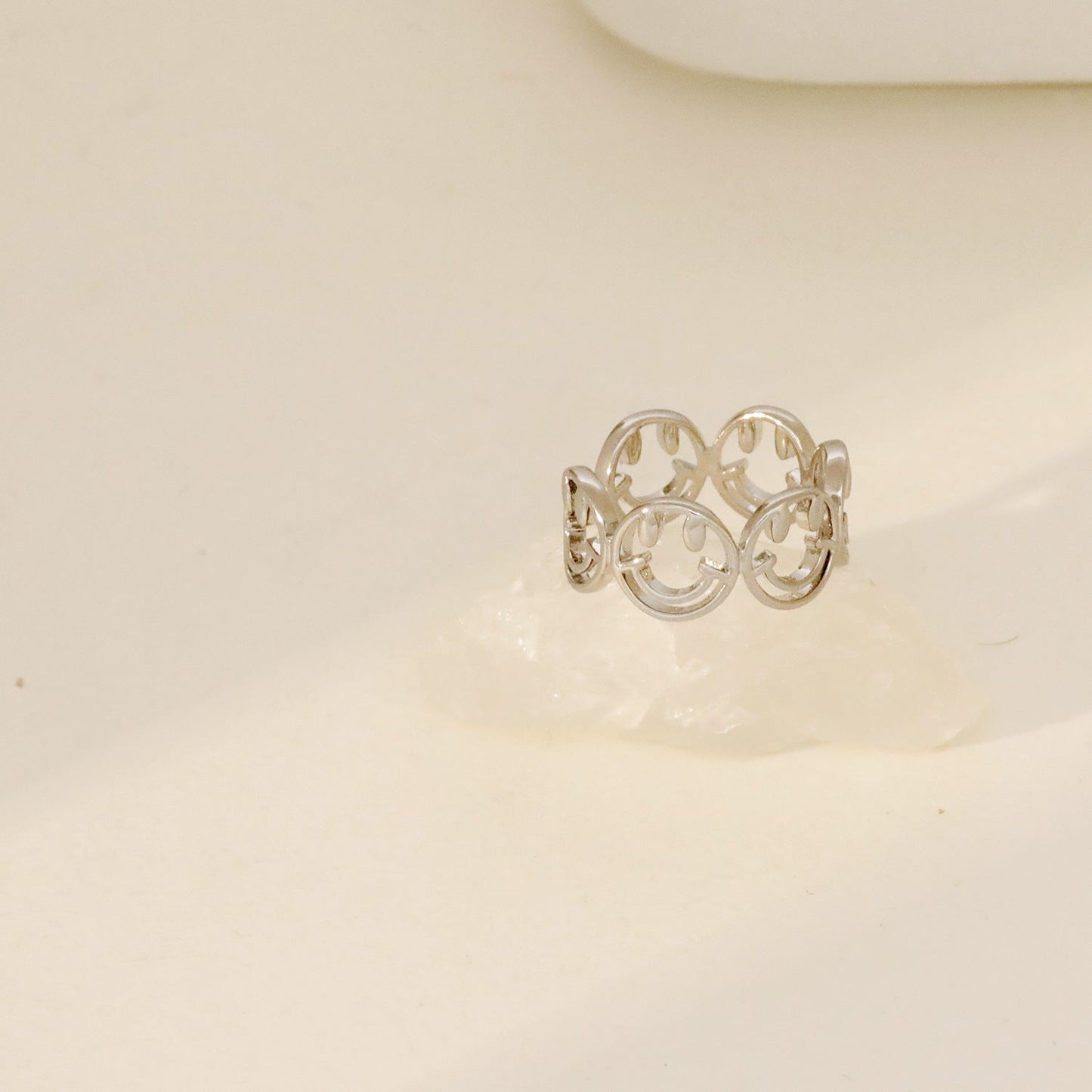 Design Sense French Retro Aloofness Style Fashion Rings