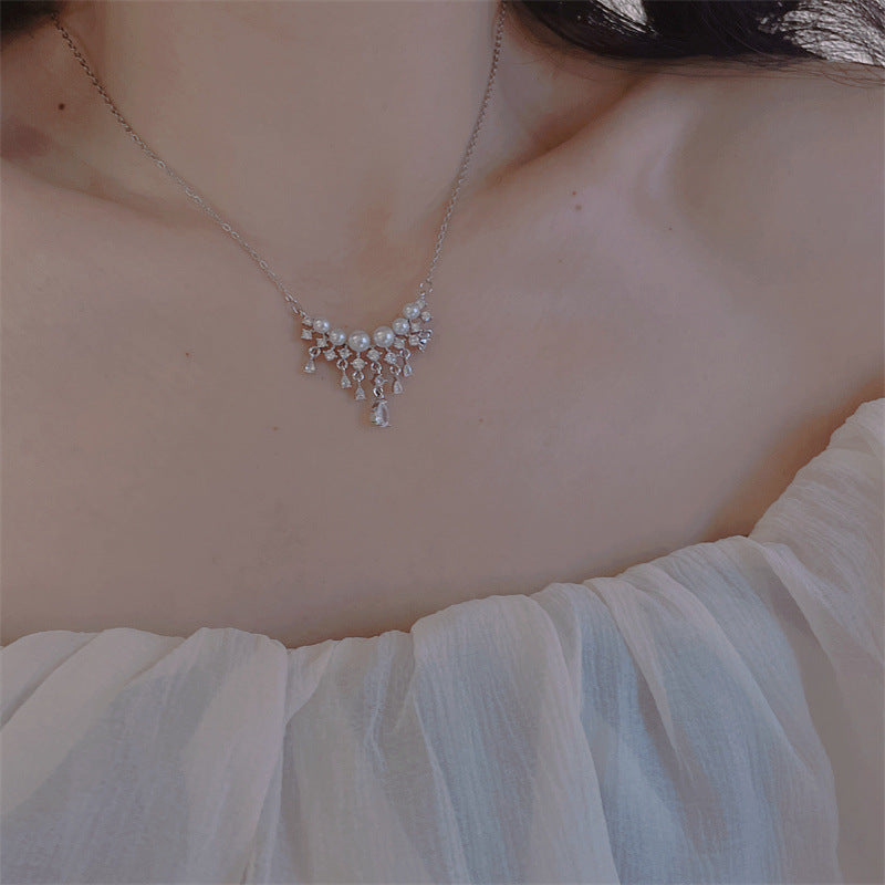 Women's Luxury Fashion Water Drop Zircon Imitation Necklaces