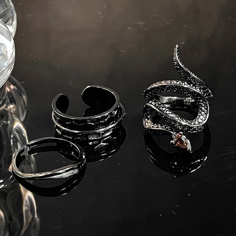 Women's Personalized Niche Design Dark Retro Fashion Rings