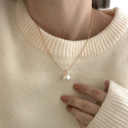 Pearl Pendant Female Niche Retro Personality Necklaces
