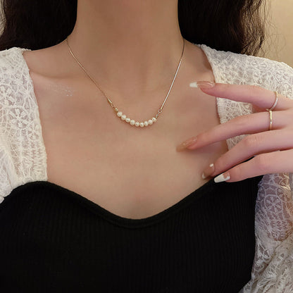 Women's Natural Freshwater Pearl Design High-grade Clavicle Necklaces